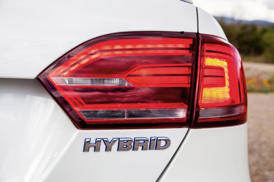  Volkswagen Jetta Hybrid 2012 года  (фото 61 из 133)